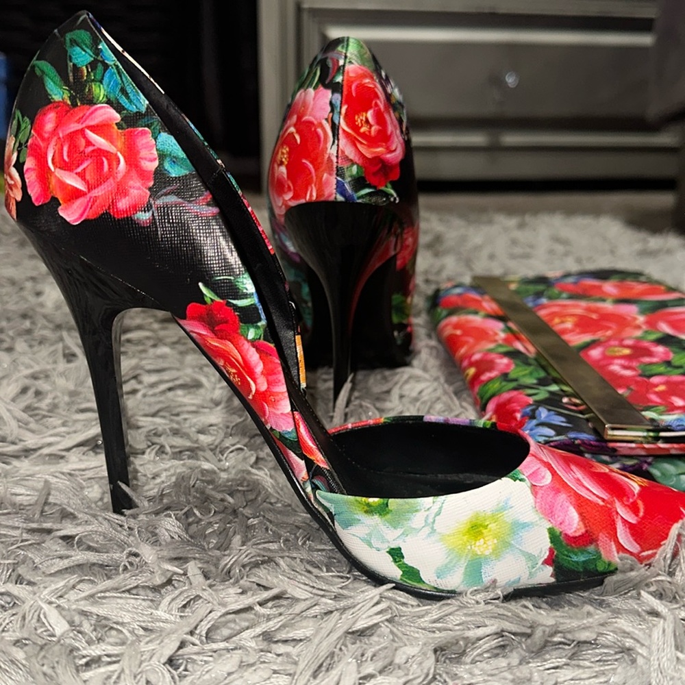 Steve Madden Per-Owned